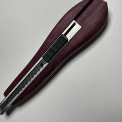 ギター材で作った木製スリムカッターナイフ～メイプル×パープルハート① 1枚目の画像