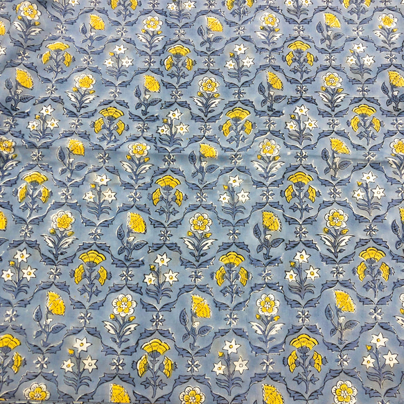 [50cm單位]藍灰黃花印度手工塊印花布料紡織棉 第5張的照片