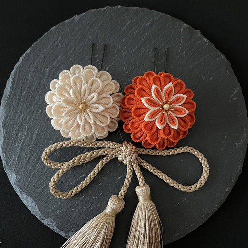 つまみ細工髪飾り【オレンジ色半くすセット】成人式／卒業式など