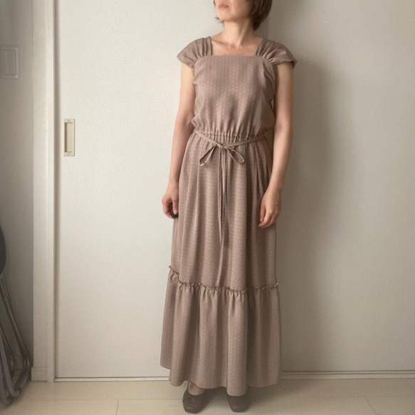 着物リメイク江戸小紋のドレス 1枚目の画像