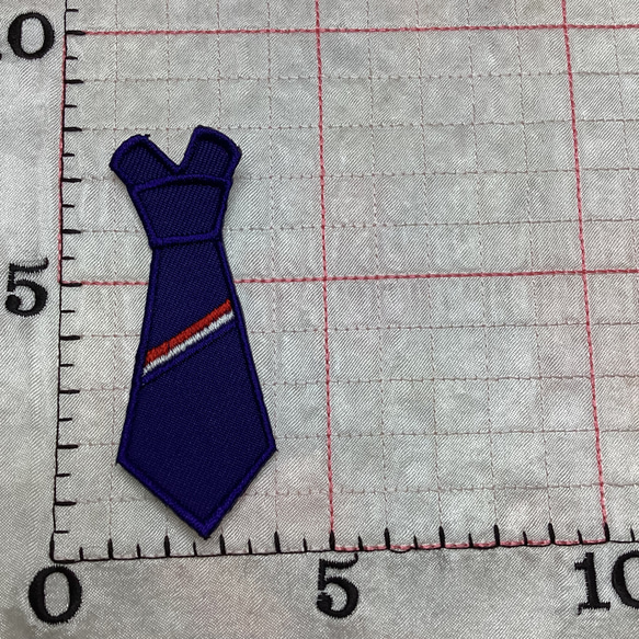 ネクタイ刺繍アイロンワッペン 3枚目の画像