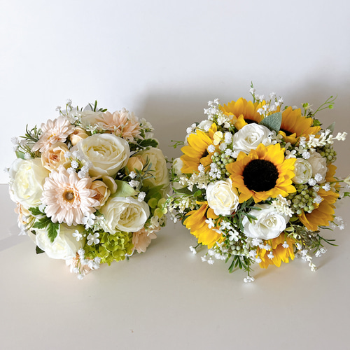 淡い色合わせのガーベラとバラいっぱいのウェディングブーケ