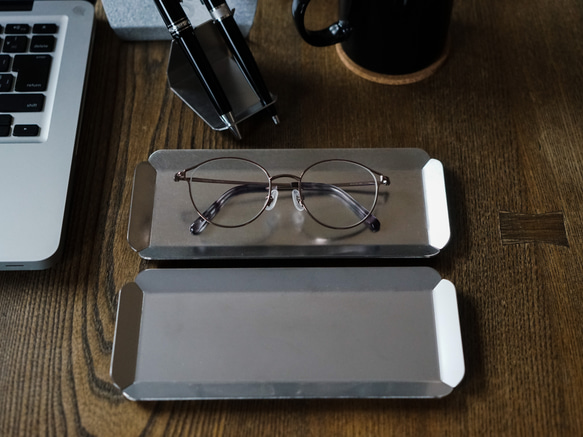 ステンレス研磨加工　ペントレー／眼鏡置きにも 4枚目の画像