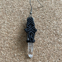 石花✳︎水晶✳︎結晶の耳飾り 7枚目の画像