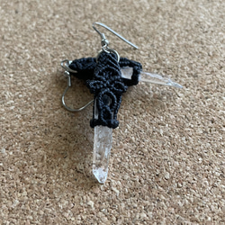 石花✳︎水晶✳︎結晶の耳飾り 2枚目の画像