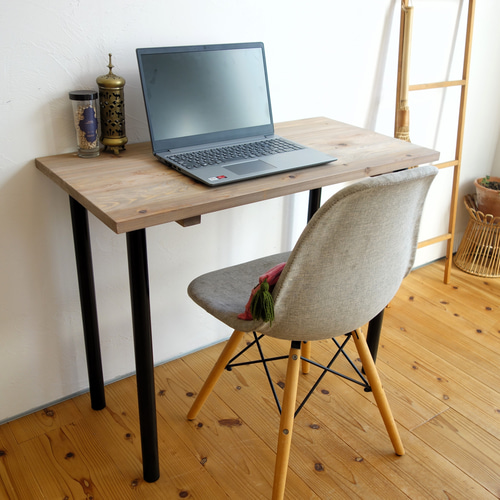 杉のシンプル・ワークデスク ☆PC作業・勉強に☆ 机・デスク