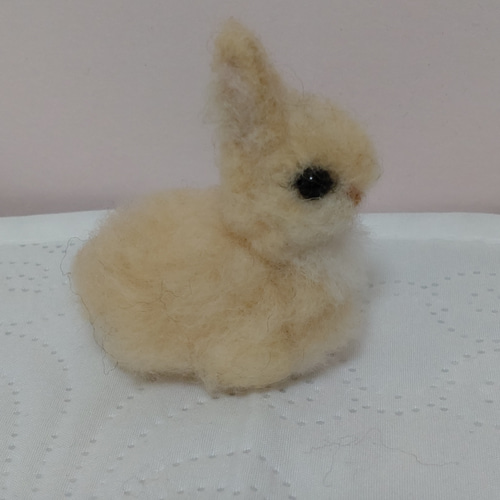 羊毛フェルトうさぎミニサイズ 羊毛フェルト かおち 通販 羊毛フェルトうさぎミニサイズ 羊毛フェルト かおち 通販