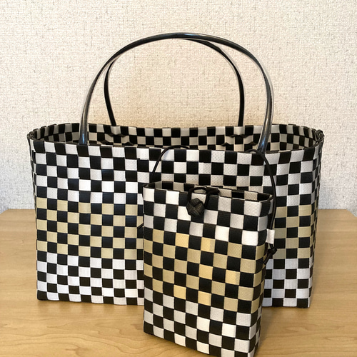 トートバック　スマホポシェット　薔薇　手描き　トールペイント 受注生産 絵画 トートバッグ トートバッグ Case garden 通販