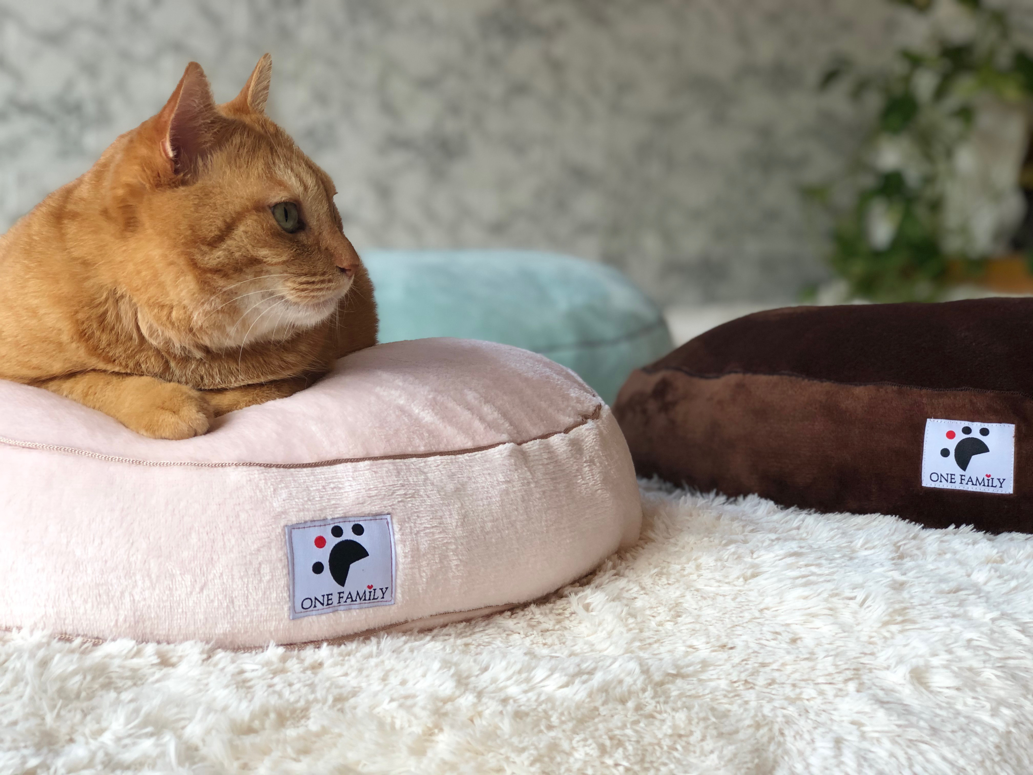 【天然鉱石使用】羽毛を使った高級円形ペットベッド　羽毛クッションベッド＋専用カバー＋防水カバー