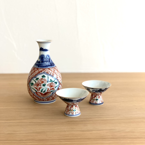 陶器 花瓶2個と皿1枚 セット 陶器 花瓶2個と皿1枚 セット
