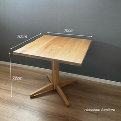 カフェテーブル　ダイニングテーブル　天然木オーク  木製一本脚　 ［ 定番品・受注生産 ］ 2枚目の画像