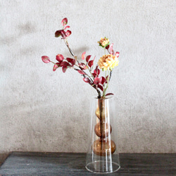 【秋の造花付き】ブラウンクリアガラス花瓶の投げ入れ 11枚目の画像