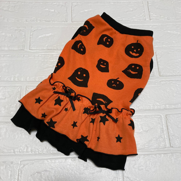 ハンドメイド犬服ハロウィン柄ワンピース（オレンジ）サイズオーダー