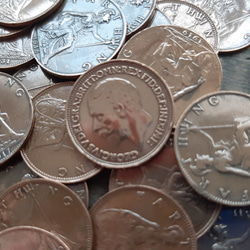 30個セント アンティークコイン イギリス  ファージング ジョージ王 本物美品です ブリタニアのデザイン 25mm ♥ 3枚目の画像