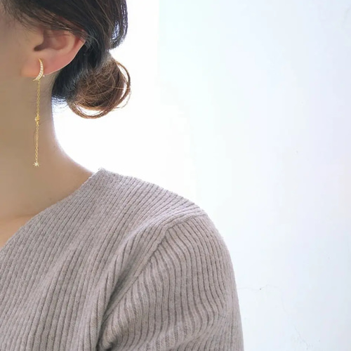 星型チャーム ロングピアス 18k/750刻印入りイヤリング チャームスター チェーンイヤリングピアス 星型 | dazzle moon