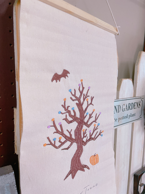 刺繍タペストリー大【ハロウィン雑貨】同梱の場合送料無料♡トリックアトリート 7枚目の画像