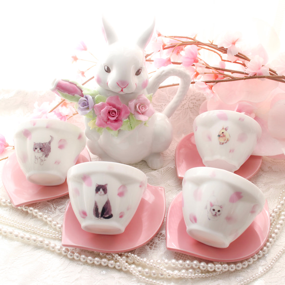 世界唯一－兔子花束茶壺 第6張的照片