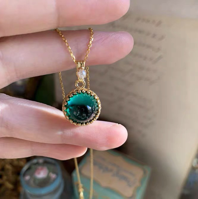 オアシス ウエスタン ヴィンテージ エメラルド グリーン キラキラ ガラスストーン ネックレス 緑 オアシス ウエスタン ヴィンテージ エメラルド グリーン キラキラ ガラスストーン ネックレス 緑