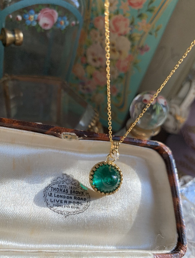 オアシス ウエスタン ヴィンテージ エメラルド グリーン キラキラ ガラスストーン ネックレス 緑 オアシス ウエスタン ヴィンテージ エメラルド グリーン キラキラ ガラスストーン ネックレス 緑