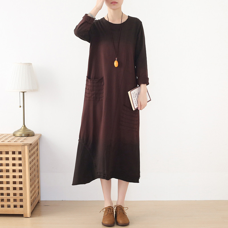 肌触りがよいコットンニットのグラデーションワンピース ダークブラウン 11,800円