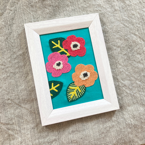 刺繍フレーム】アネモネ 刺繡額 インテリア枠 壁掛け