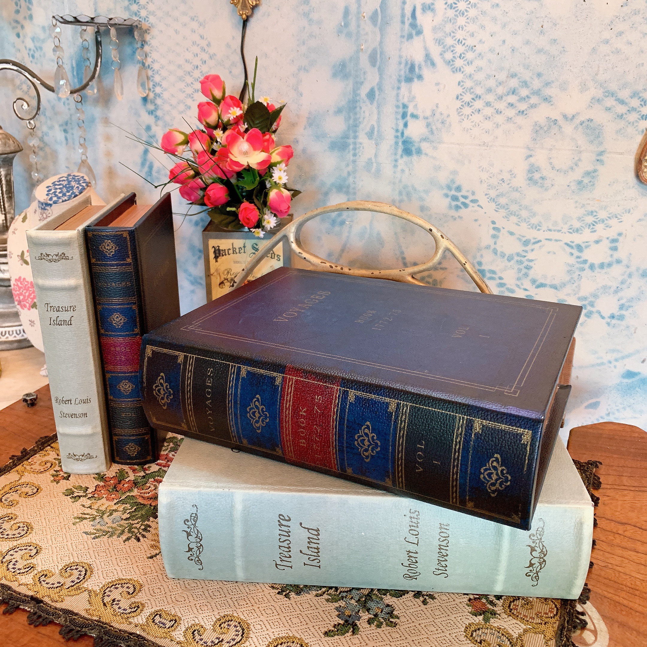 L-314洋書古書ドイツアンティーク金彩わすれな草の装丁のメモリアルブック箱入り L-314洋書古書ドイツアンティーク金彩わすれな草の装丁の