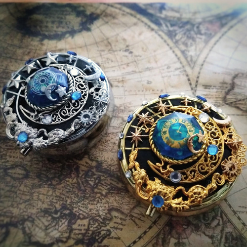 ⚠️期間限定⚠️ハンドメイド レジン ピルケース ブルームーンのピルケース ハンドメイドピルケース ハンドメイド