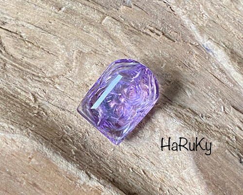 天然石　アメジスト カービングカットルース10.65ct 天然石 ルース 天然石アメジスト カービングカットルース10.65ct 天然石 ルース