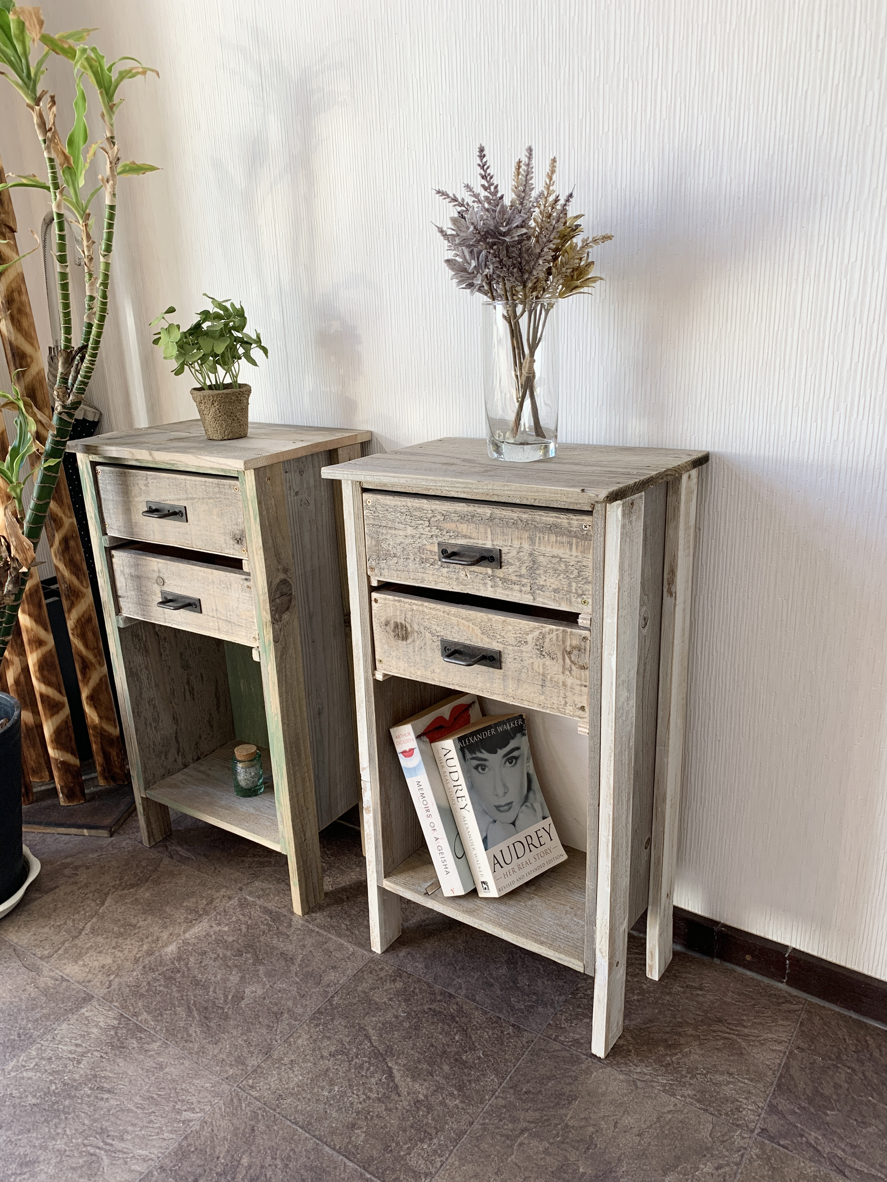 流木と古材廃材のドロワーシェルフ002ホワイト×グレー        Ω