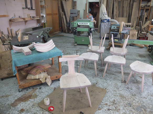 【受注生産】くるみ椅子　L　セミオーダー/木製/椅子/無垢の家具/ウォールナット 5枚目の画像