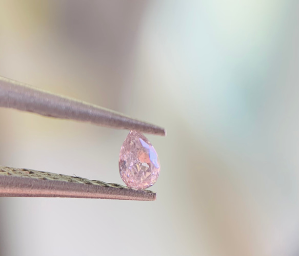 天然　ピンクダイヤモンド　ルース　アーガイル産　0.066ct 宝石 1枚目の画像