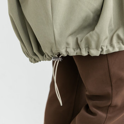 【再販】ゆるっと着れるのにスッキリ見えが叶うブルゾン ライトアウター 無地 体型カバー 23024 10枚目の画像