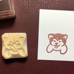 もふもふ秋田犬の子犬の消しゴムはんこ（持ち手つき） はんこ