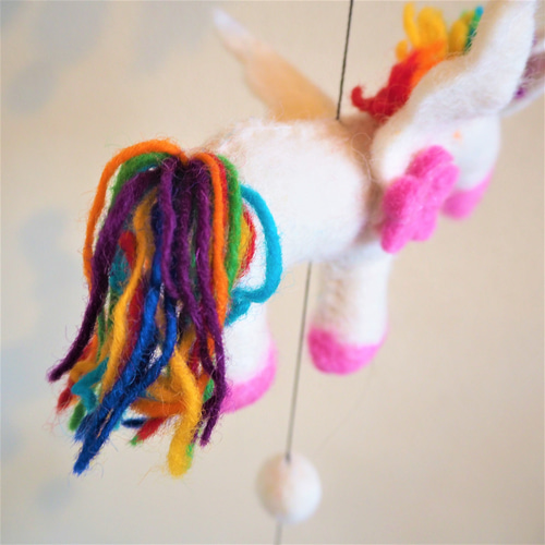 羊毛フェルト ユニコーン 吊り下げ ガーランド ぬいぐるみ フェルト