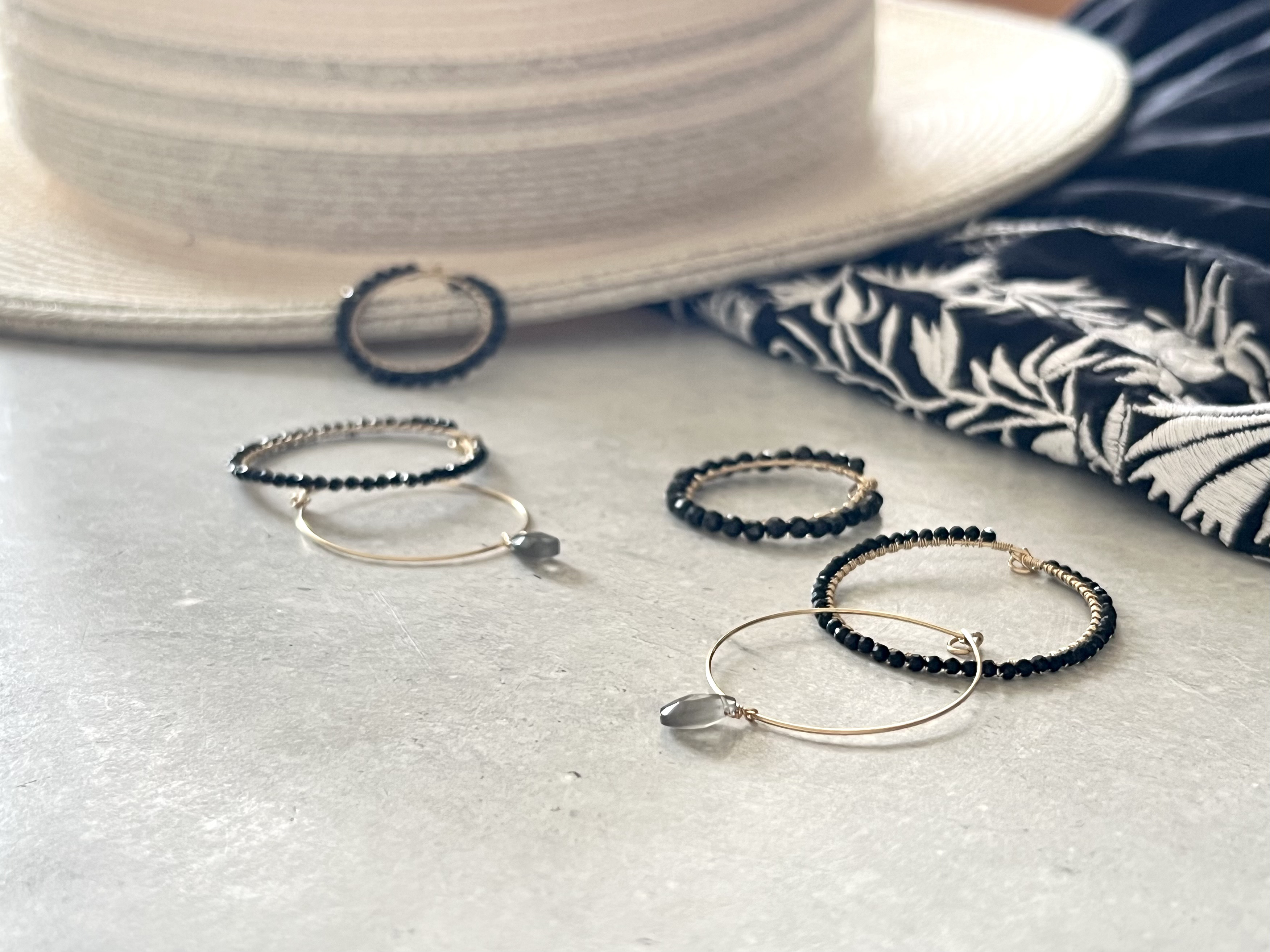 【再販】フープ　着せ替えチャーム/ピアス/イヤリング【ブラックスピネル/オニキス/ムーンストーン】14kgf