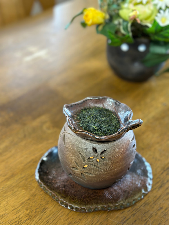 【再販】お茶の香りと可愛いお花の灯りが楽しい焼き締め茶香炉3点セット 11枚目の画像