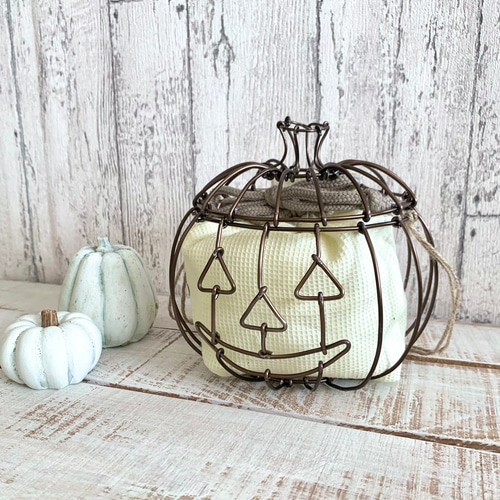 ハロウィン 壁面飾り パンプキンバスケット10個セット 楽天市場】（10個）パンプキンバケツ 直径約7cm ハロウィン