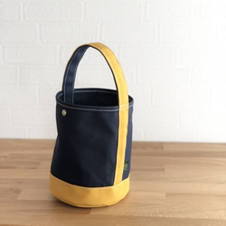 《受注製作》"bucket bag" navy × mustard 2枚目の画像