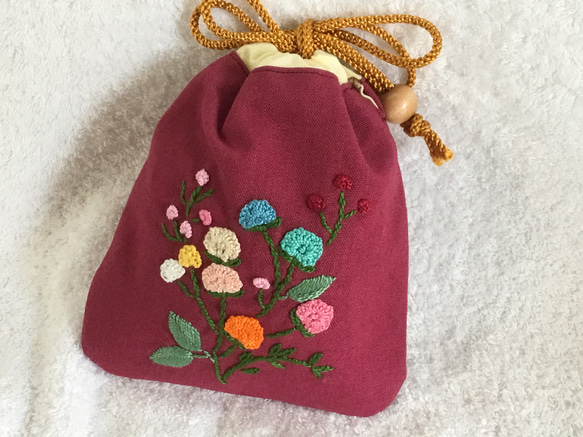 丸い花刺繍の巾着 8枚目の画像