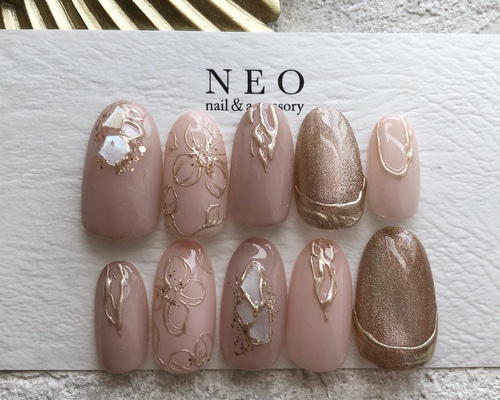 【匿名発送】ネイルチップ ニュアンス インク　秋フラワーフリルゴールドno.77 匿名発送】ネイルチップ ニュアンス インク 秋フラワーフリル