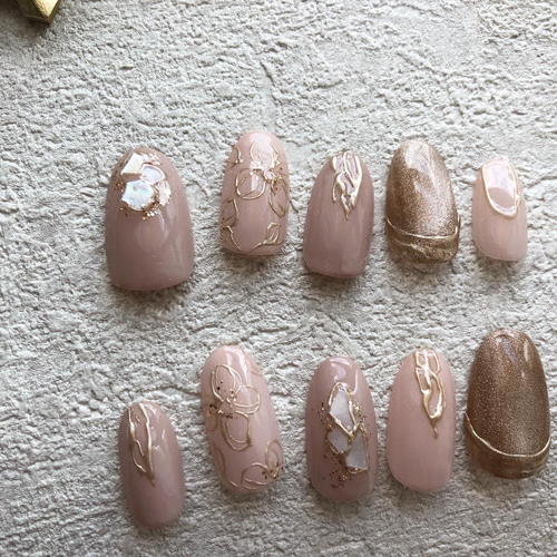 ゴールドフラワー/ニュアンスネイル/前撮り/ブライダルネイル