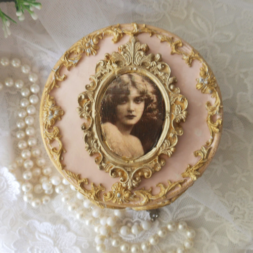 ヴィンテージ調 シャビーシックなラウンドボックス、ジュエリー