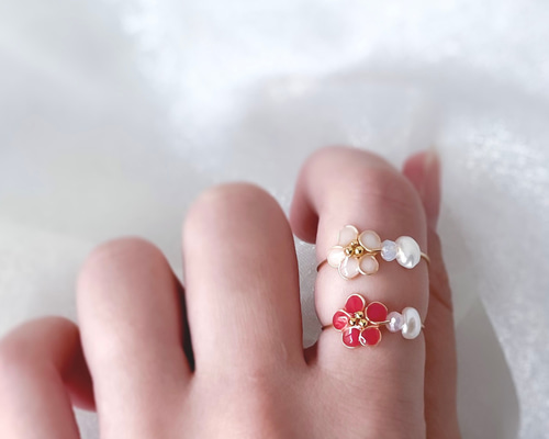 新春- 選べるカラー◎梅の花のワイヤーリング 指輪・リング