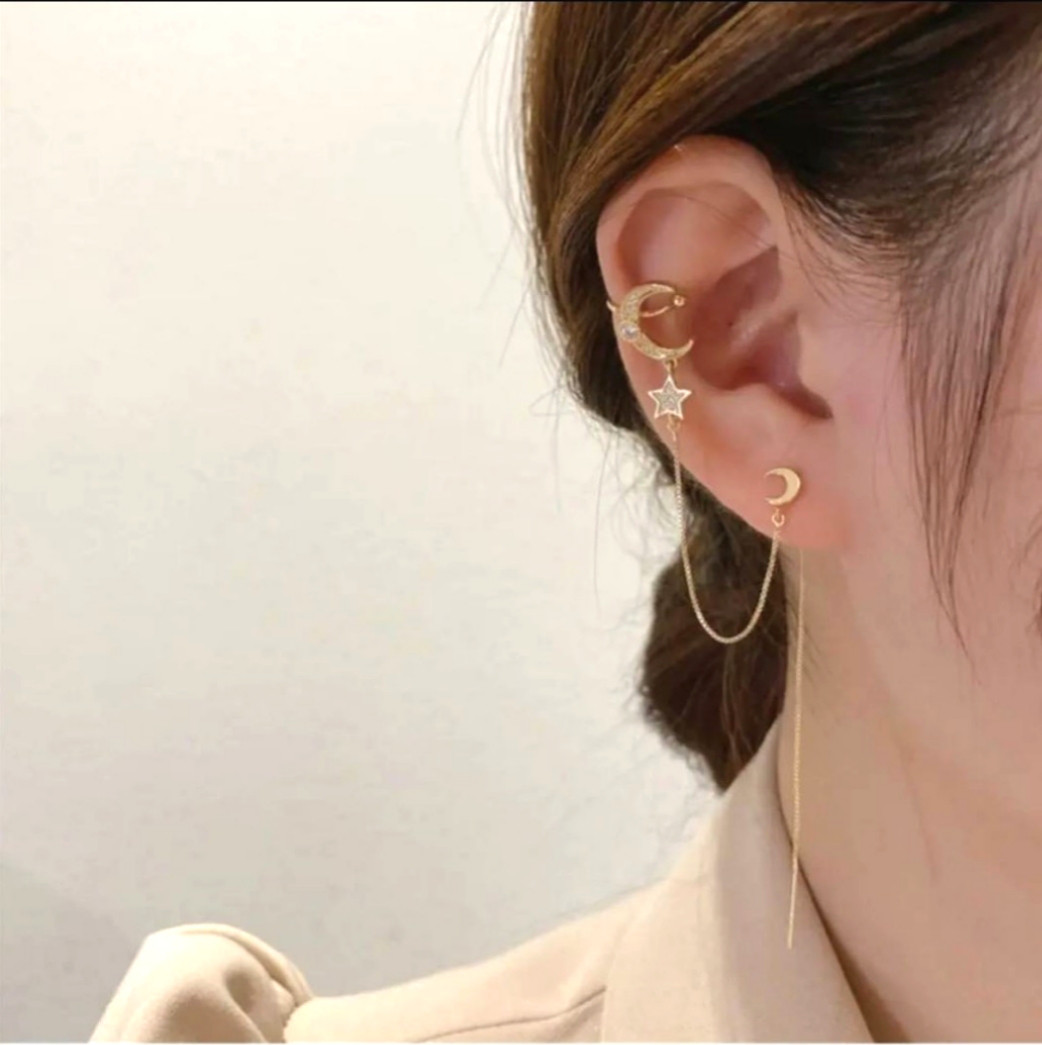 ピアス　ムーンスター　星　月 CHANEL