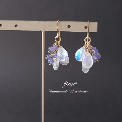 1点もの＊ 天然石14kgfレインボームーンストーンとタンザナイトの  