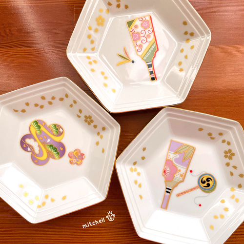 ポーセラーツ】六角形プレート 羽子板&羽 小皿 mitchell. 通販