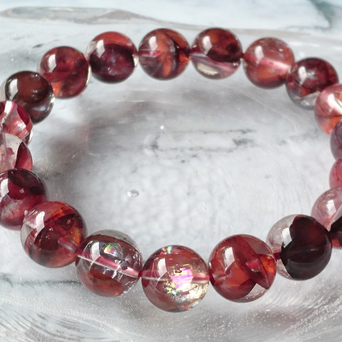 レッドオーロラクォーツ✨ブレスレット✨ライモナイトイン