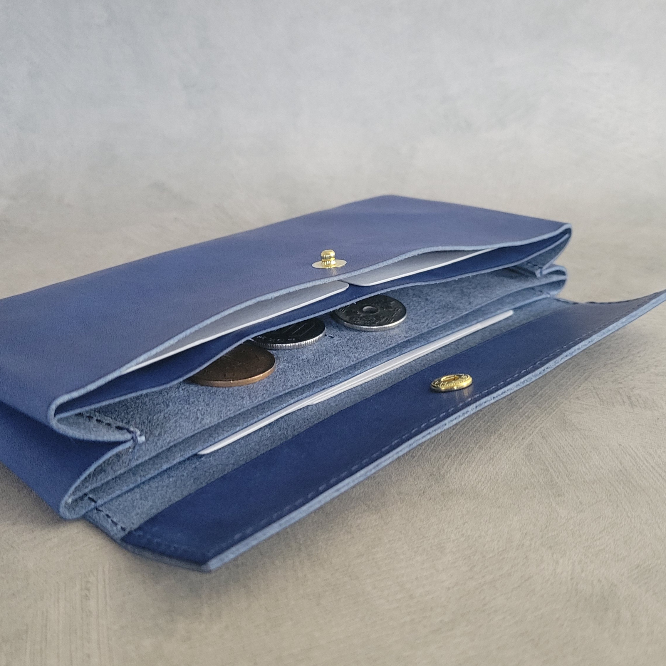 【シンプル＆軽量】イタリアンレザー・長財布・MARINE