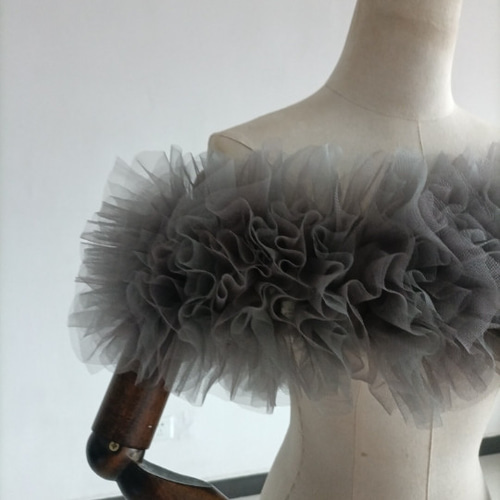 ポンチョ 薄グレー ソフトチュール ラッフルフリル 取り外しオフ  