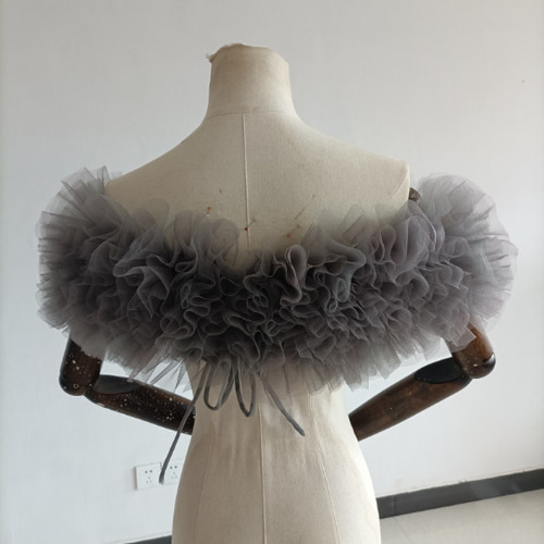 ポンチョ 薄グレー ソフトチュール ラッフルフリル 取り外しオフ  